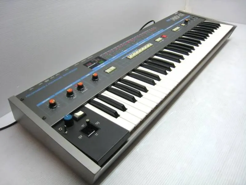 Korg Poly 61 Synthesizer